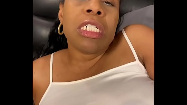 Wanna fuck this ebony pussy